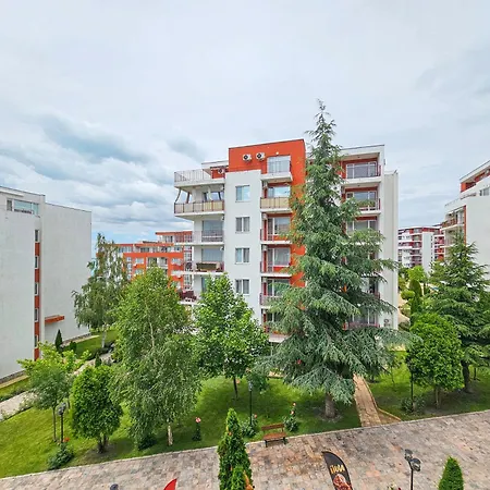 Marina And Panorama Szveti Vlasz