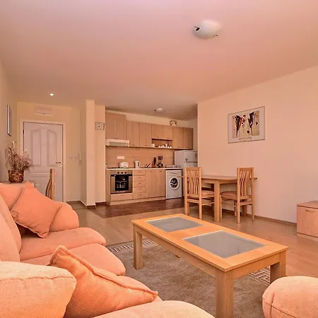 מלון דירות Marina And Panorama 3*