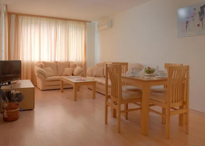 Marina And Panorama Апартхотел