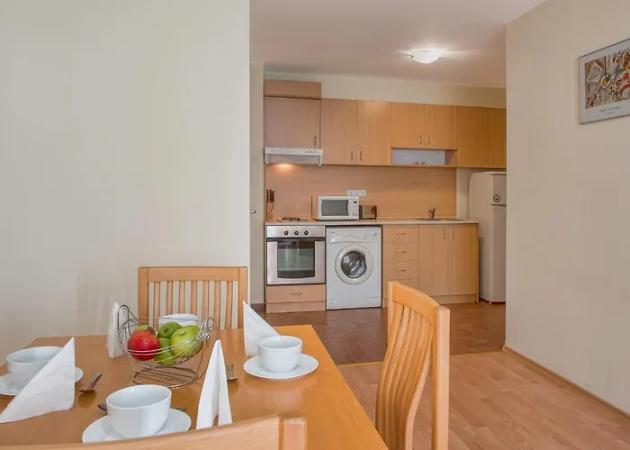 Marina And Panorama Апартхотел Свети Влас